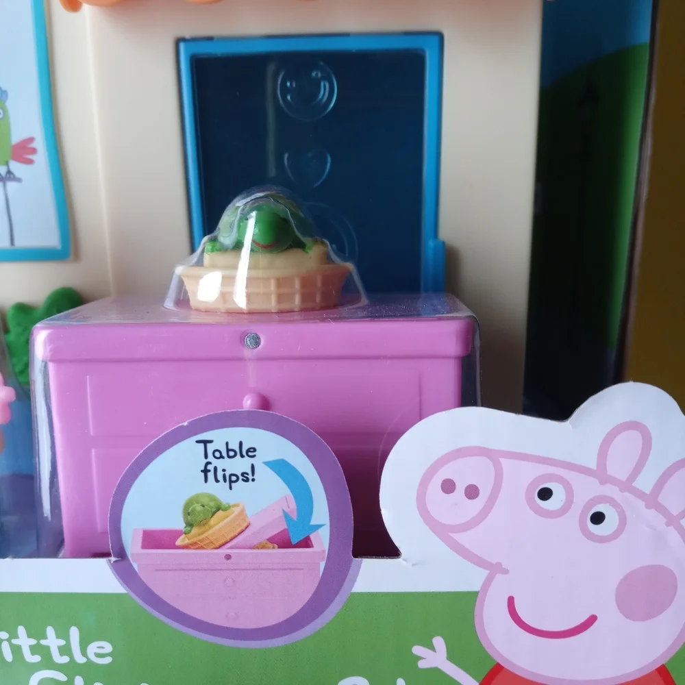 Peppa pig little vet clinic